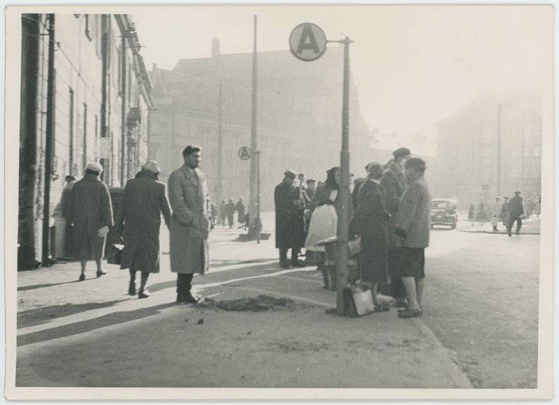 Przystanek autobusowy na Placu św. Józefa w Kaliszu