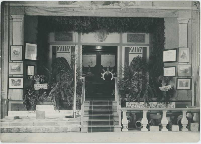 Pawilon kaliski z wystawy objazdowej prób i wzorów