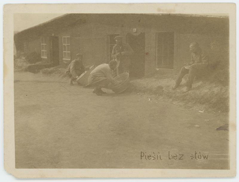 "Pieśń bez słów". Obóz jeniecki w Szczypiornie