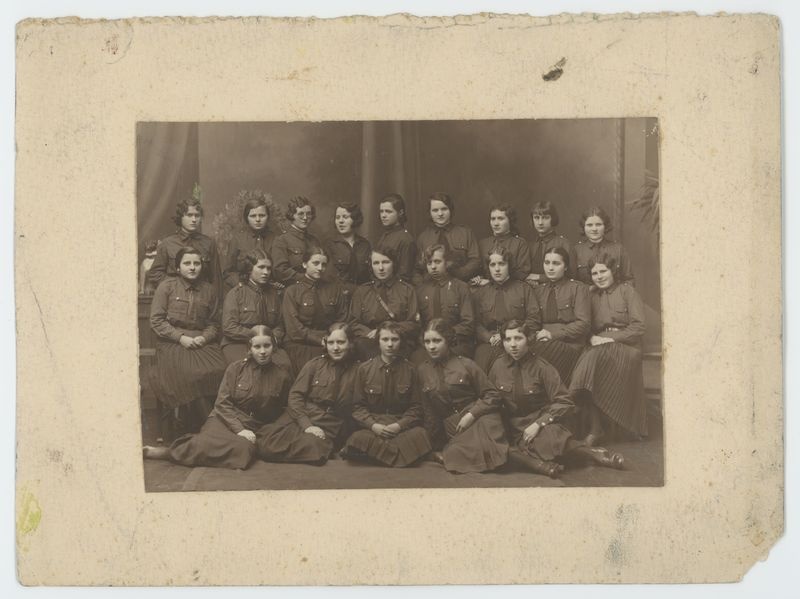 Oddział żeński organizacji "Strzelec" w Kaliszu