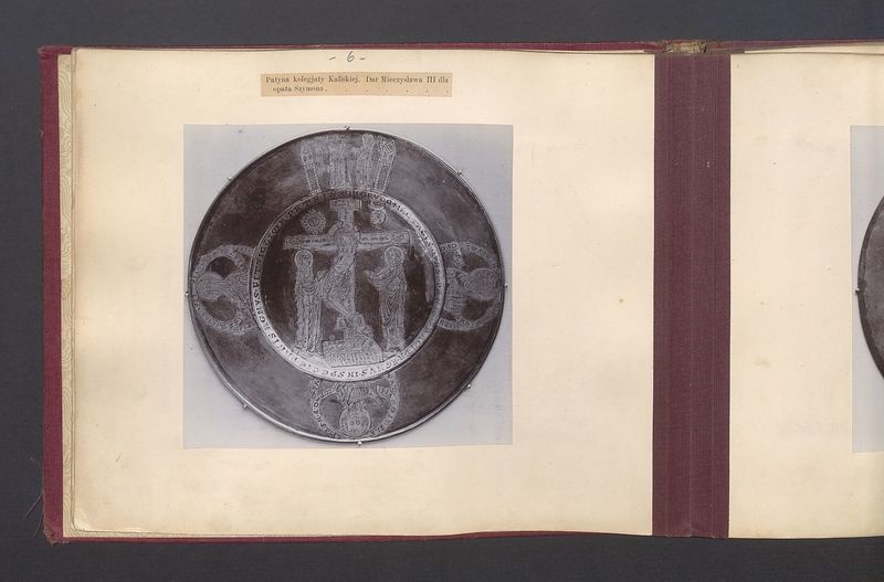 Album Wystawy Archeologicznej i zabytków sztuki urządzonej w Kaliszu w sali Ratuszowej w maju i czerwcu 1900 roku.