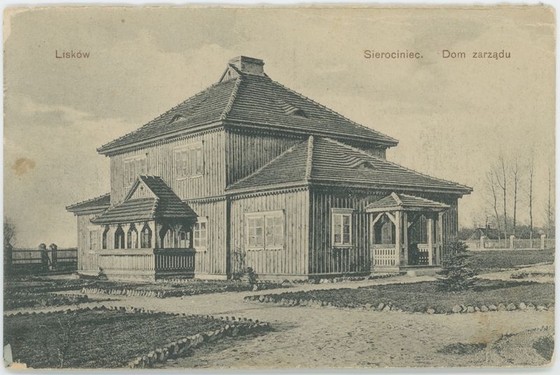 Sierociniec, dom zarządu, Lisków