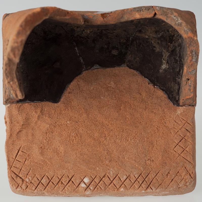 Kafel przedstawiający króla z sokołem na łowach