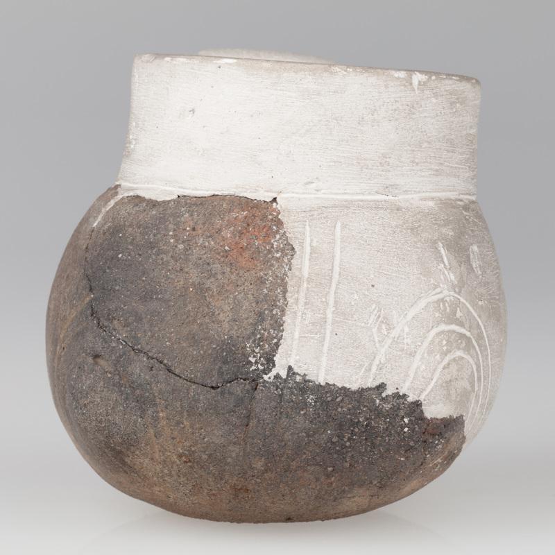 małe naczynie gliniane 