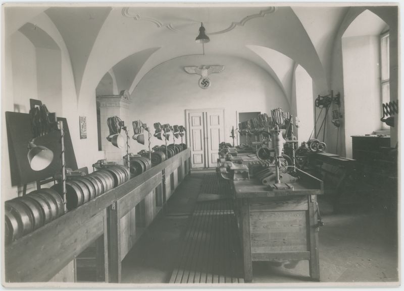 Wnętrze kościoła pobernardyńskiego w czasie okupacji niemieckiej