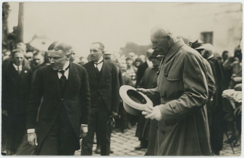 Zdjęcie z pobytu w Kaliszu . J. Piłsudskiego, I. Mościckiego, S. Wojciechowskiego