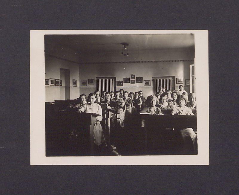 Sala wykładowa Uniwersytetu Ludowego w Dalkach pod Gnieznem.