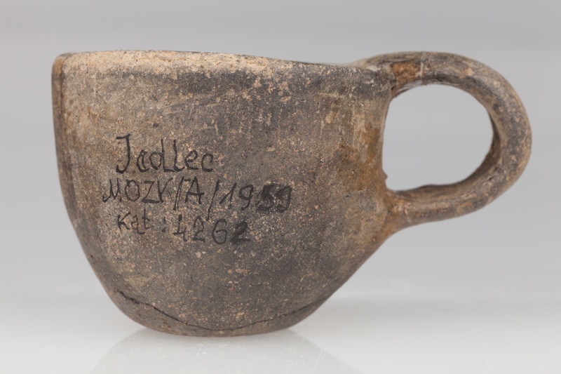 Czerpak półkulisty