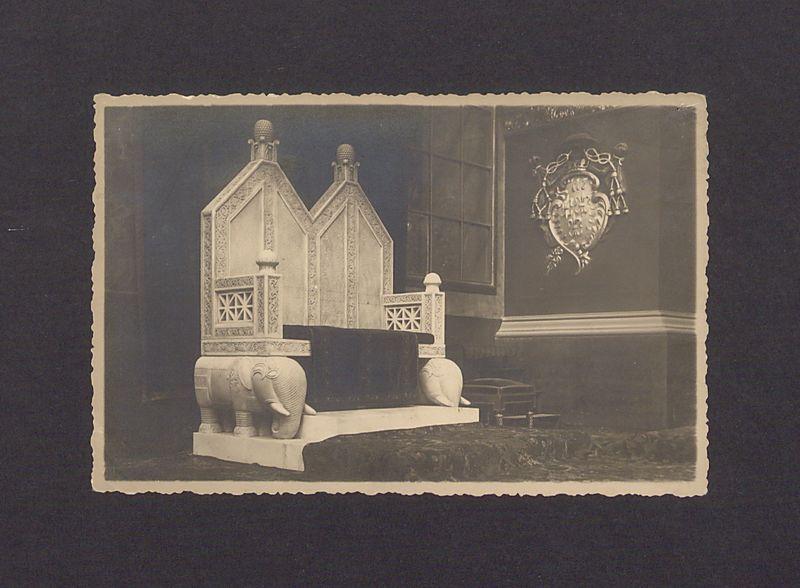 Tron cesarza Wilhelma II w Gnieźnie.