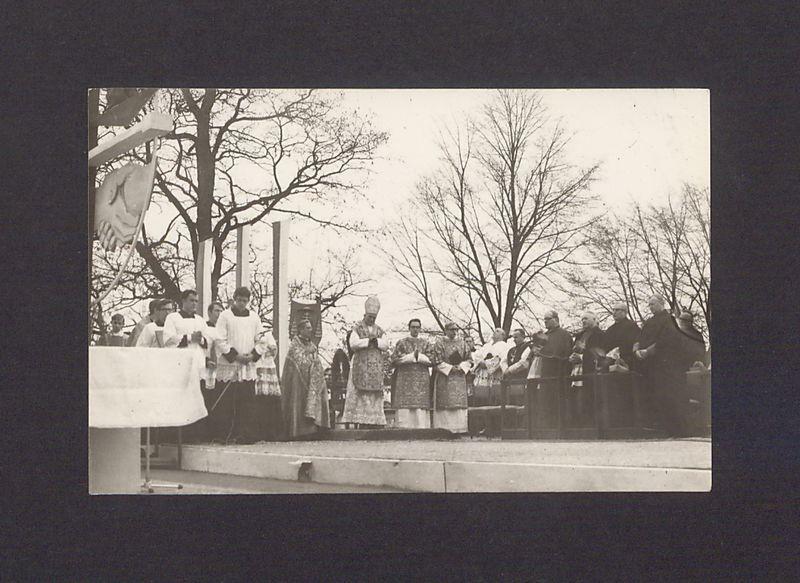 Uroczystości ku czci św. Wojciecha w Gnieźnie. Przedstawiciele kościoła.