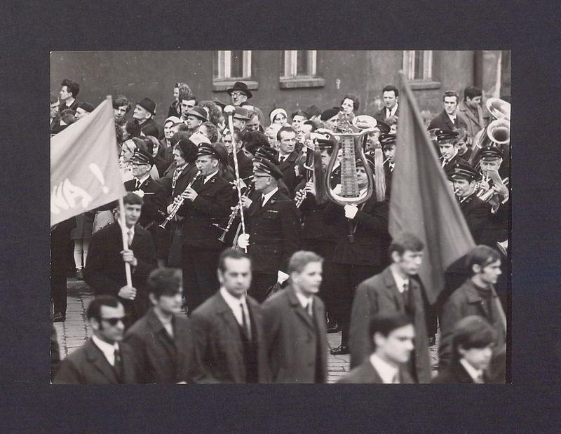 Obchody 1 Maja 1970 r. Orkiestra.