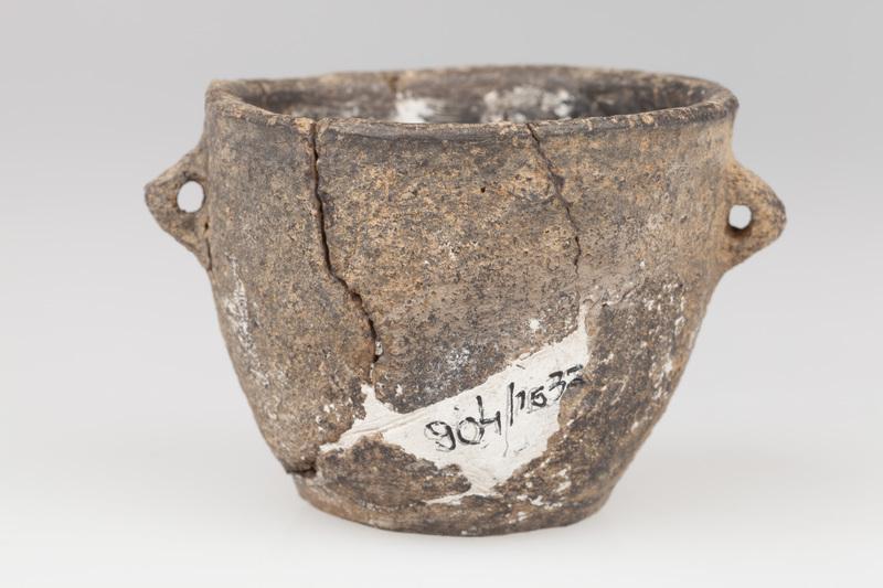 Mały garnek jajowaty