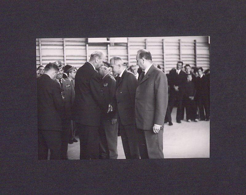 25-lecie Polskiej Rzeczypospolitej Ludowej. Odznaczanie zasłużonych dla PRL.