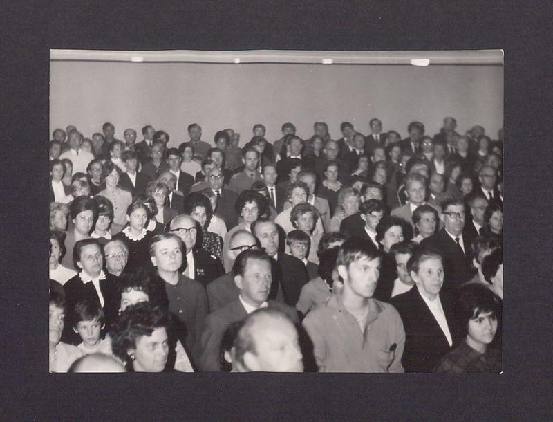 Odznaczenia pracowników Milicji Obywatelskiej z okazji Odrodzenia Polski.