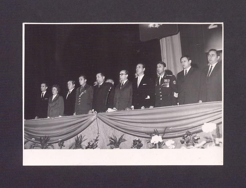 26 rocznica obchodów wyzwolenia miasta Gniezna 21-01-1945 – 1971. Grupa uczestników.