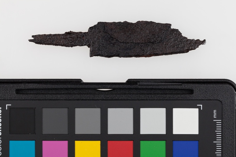 Żelazny nóż z trzpieniem