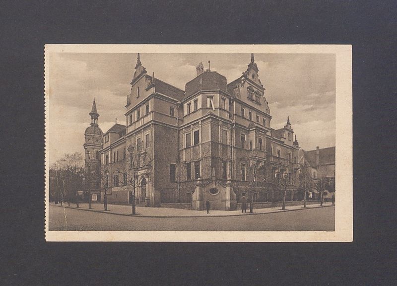 Gniezno, Starostwo (obecnie Urząd Miasta).