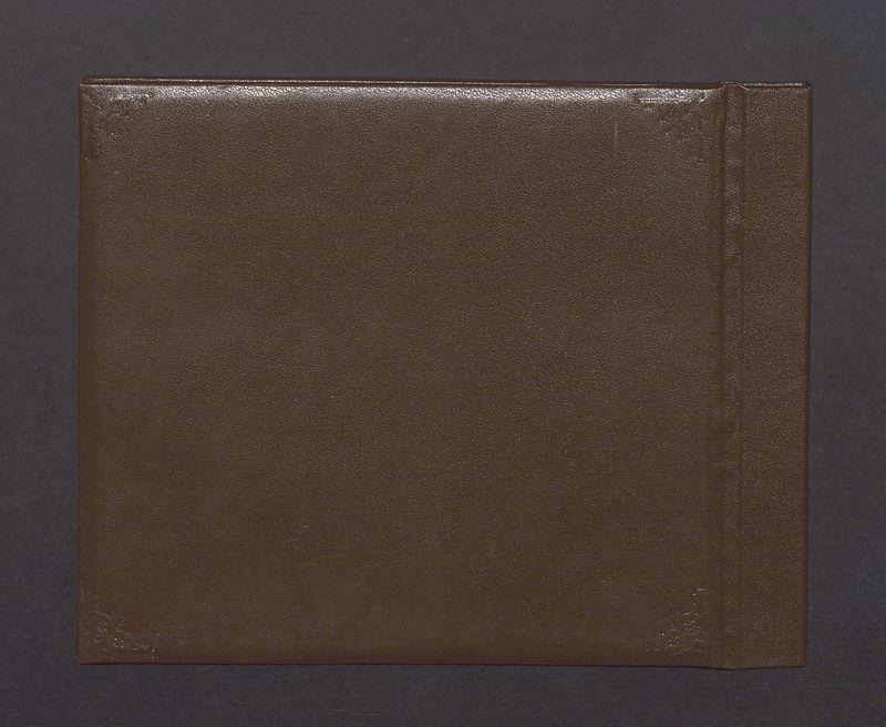 Album pamiątkowy z obrazujący uroczystość z okazji 80-lecia urodzin T. Kulisiewicza, cz. 1