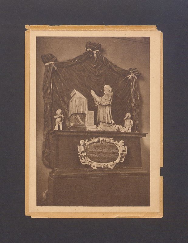 Pomnik arcybiskupa Andrzeja Olszowskiego.