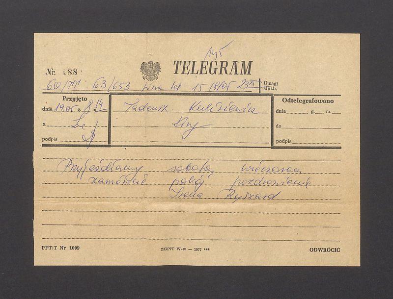 Telegram. Przyjeżdżamy sobota wieczorem [...]