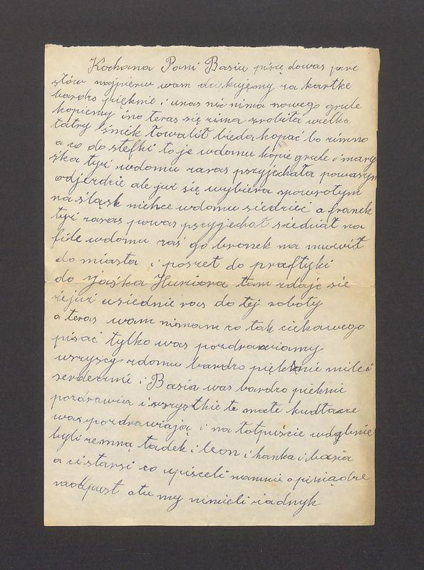 Kochana Pani Basiu piszę dowas parę słów najpierw wam dziękujemy za kartkę [...]