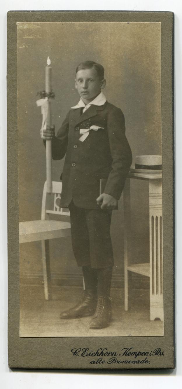 Portret komunijny chłopca