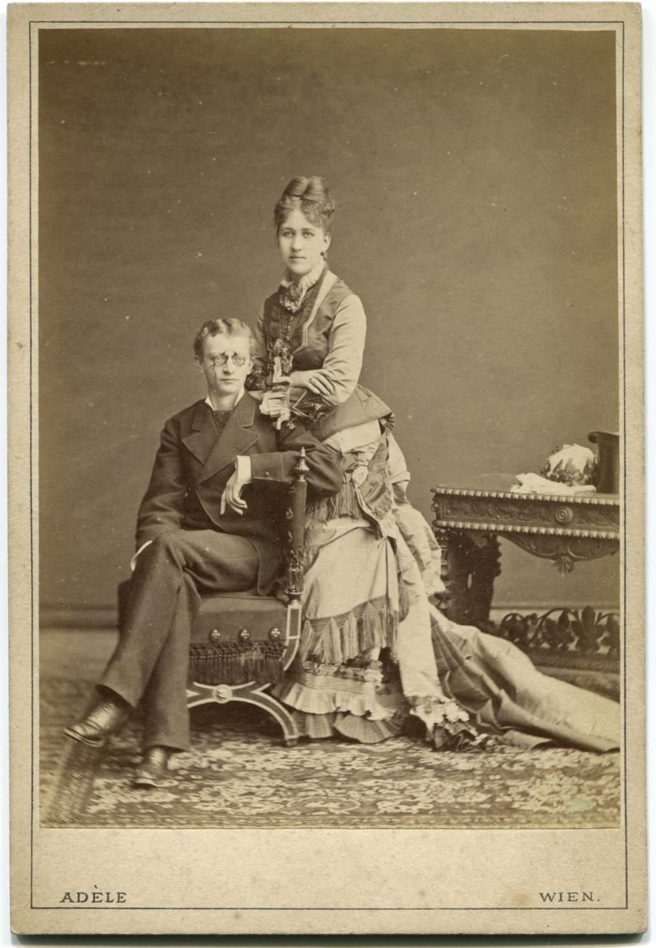 Adolf Nieszkowski z niezidentyfikowaną kobietą