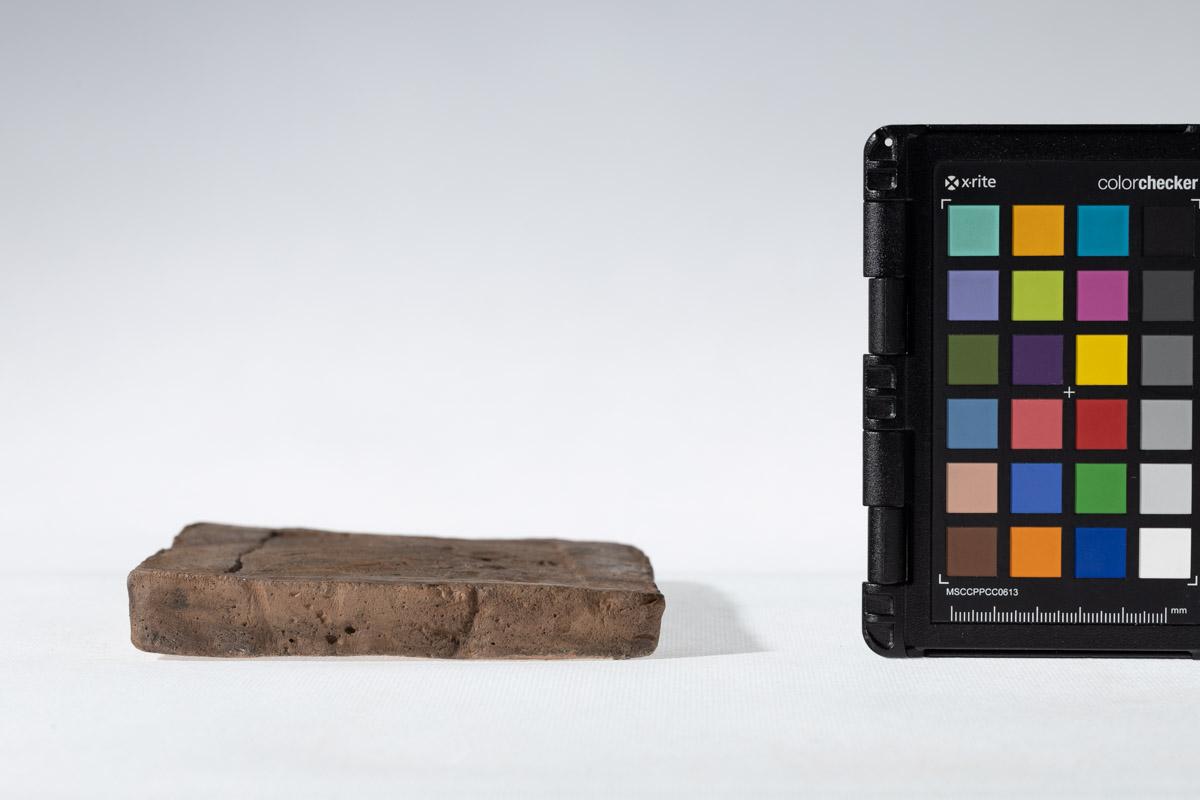 Płytka z wyobrażeniem jeźdźca przy Drzewie Życia