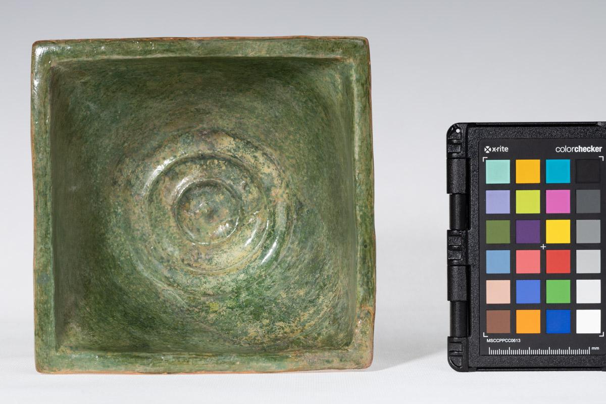 Kafel z motywem okręgów koncentrycznych