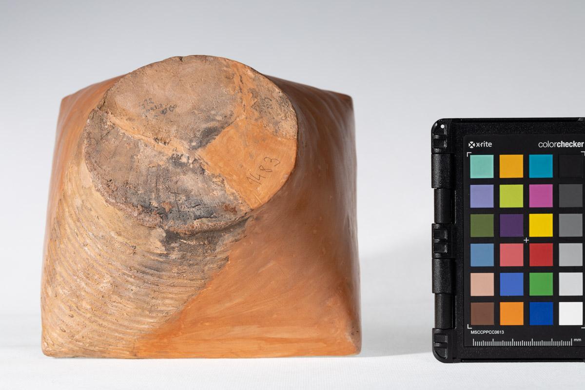 Kafel z motywem okręgów koncentrycznych