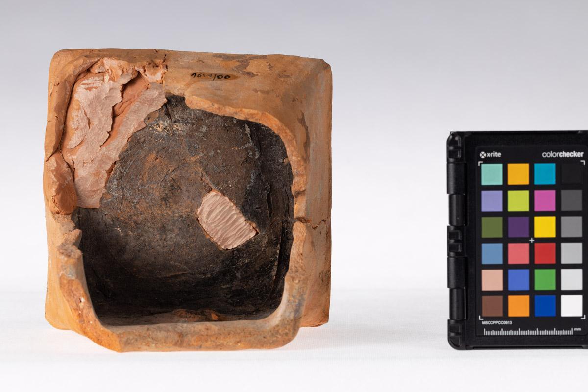 Kafel z rozetą kwiatową