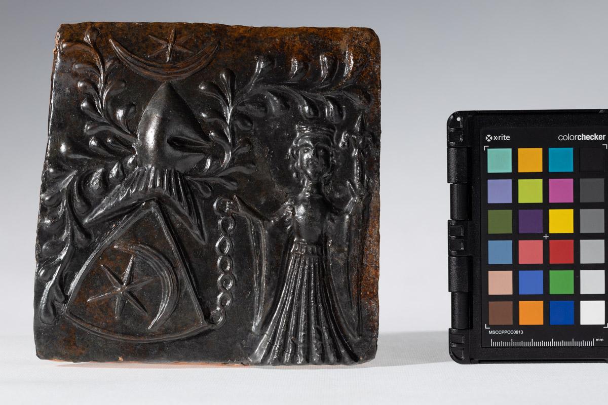 Kafel z herbem Leliwa