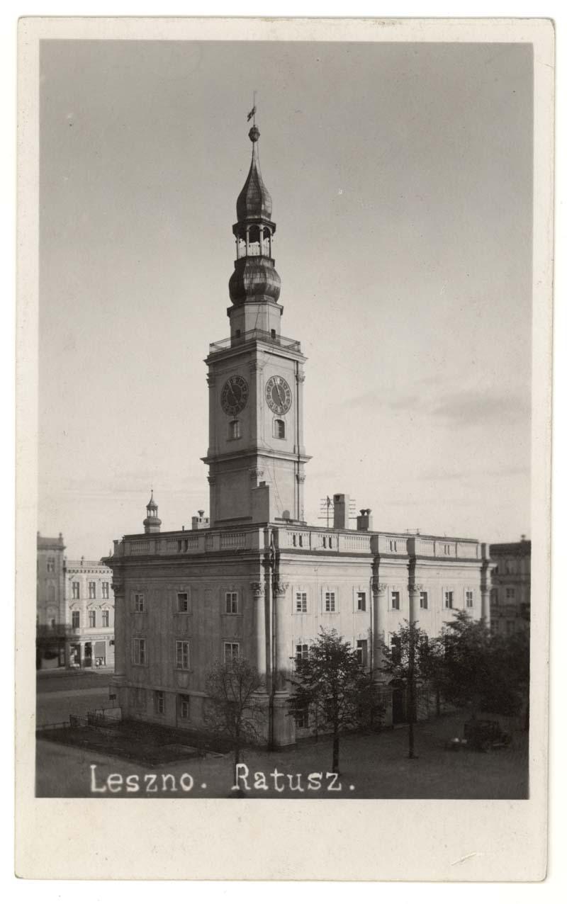 Ratusz w Lesznie