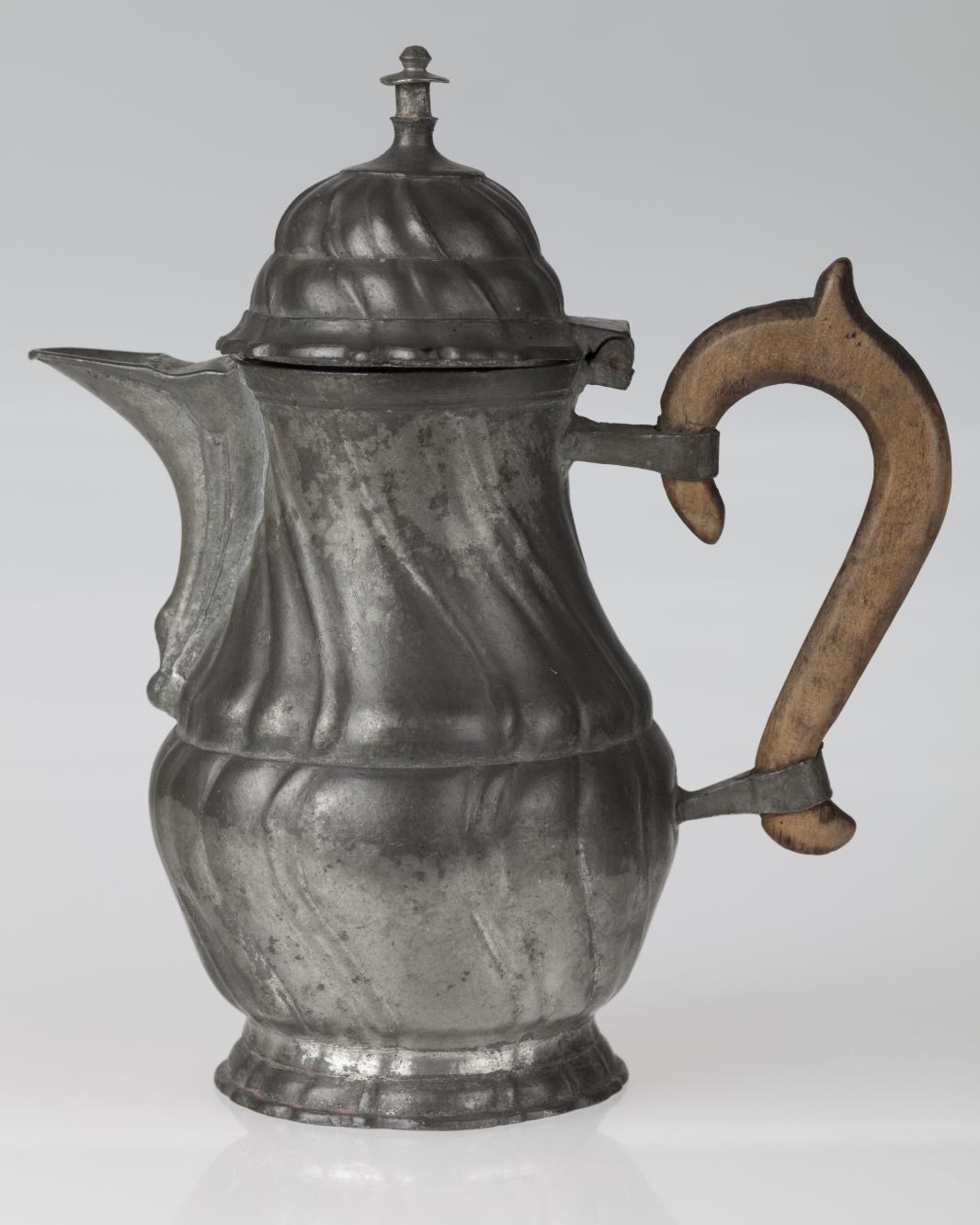 Dzbanuszek na mleko lub śmietankę