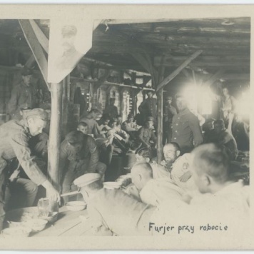 "Furjer przy robocie". Obóz jeniecki w Szczypiornie