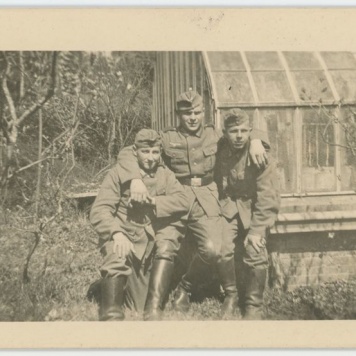 Grupa niemieckich żołnierzy