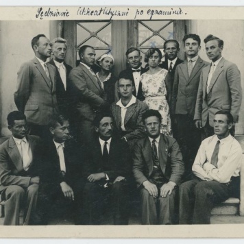 Sędziowie lekkoatletyczni po egzaminie