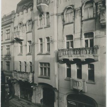 Dom przy ul. Wiejskiej (ob. Pułaskiego) zbudowany wg projektu Witolda Wardęskiego