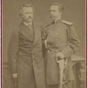 F. Mall i K. Cichocki