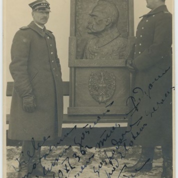Prezydent Kalisza Mieczysław Szarras z niezidentyfikowanym generałem