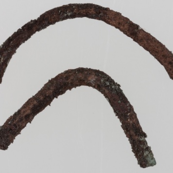 Skręt z drutu żelaznego, okrągły w przekroju