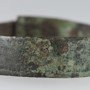 Pierścionek brązowy