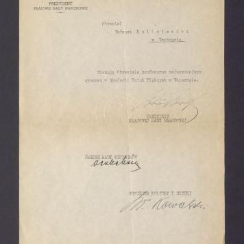 Mianuję Obywatela profesorem nadzwyczajnym rysunku Akademii Sztuk Pięknych w Warszawie [...]