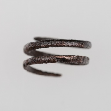 Skręt spiralny wykonany z drutu o przekroju okrągłym