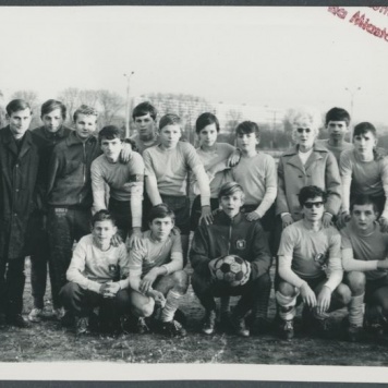 Zdjęcie z albumu dotyczącego kaliskiej hali sportowej