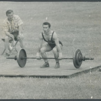 Zdjęcie z albumu dotyczącego kaliskiej hali sportowej