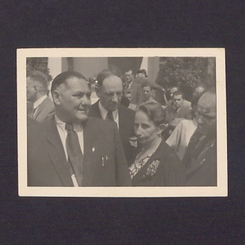 Uczestnicy uroczystości z Bolesławem Bierutem w Gnieźnie.