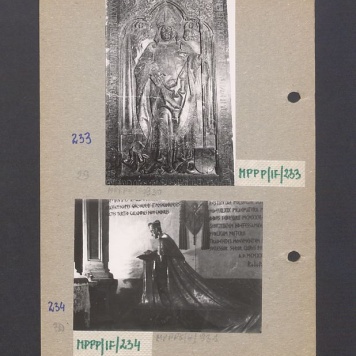 Wnętrze gnieźnieńskiej katedry. Pomnik kardynała Stefana Wyszyńkiego (prymasa tysiąclecia) z 1982 roku. 