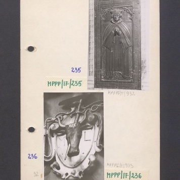 Wnętrze gnieźnieńskiej katedry. Herb rodu Pomian.