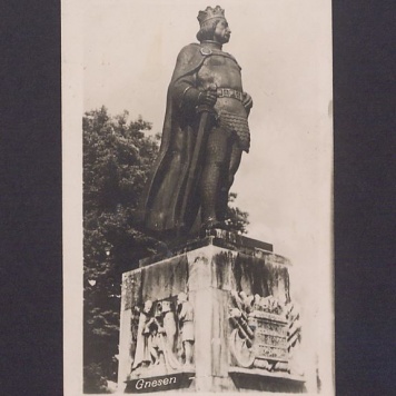 Pomnik Bolesława Chrobrego